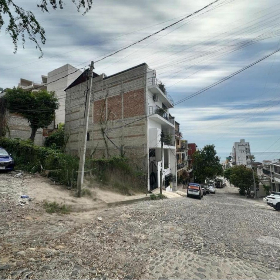 Lote Honduras 484, 5 de Diciembre